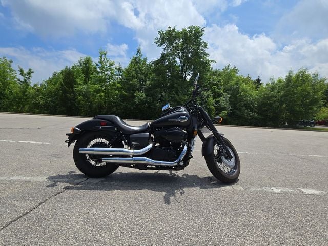 2023 Honda VT750C2B Base