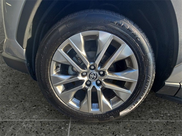 2022 Toyota RAV4 Limited