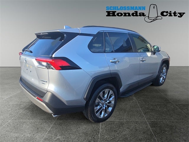 2022 Toyota RAV4 Limited