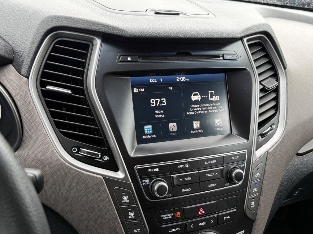 2018 Hyundai Santa Fe SE