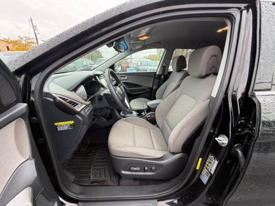 2018 Hyundai Santa Fe SE
