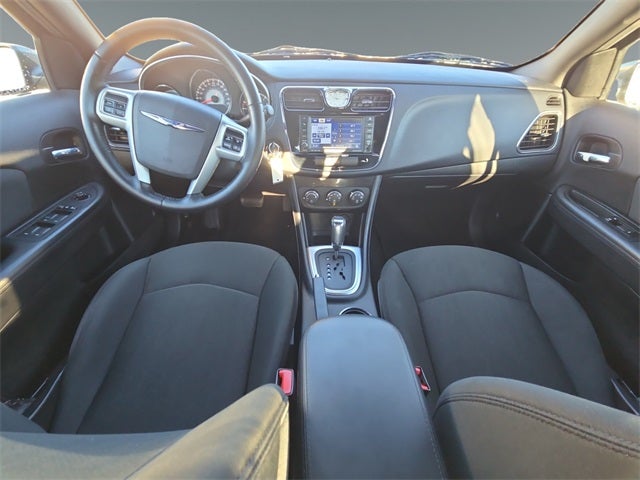 2011 Chrysler 200 Touring