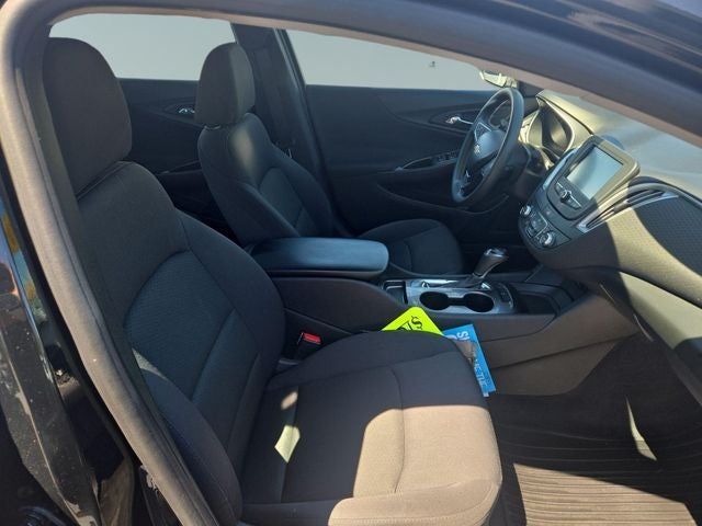 2017 Chevrolet Malibu LS 1LS