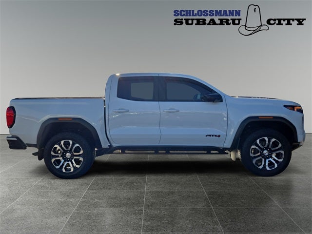 2024 GMC Canyon AT4
