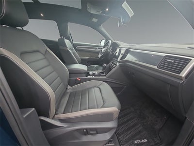 2023 Volkswagen Atlas Cross Sport 3.6L V6 SEL Premium R-Line