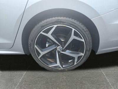 2020 Volkswagen Passat 2.0T R-Line