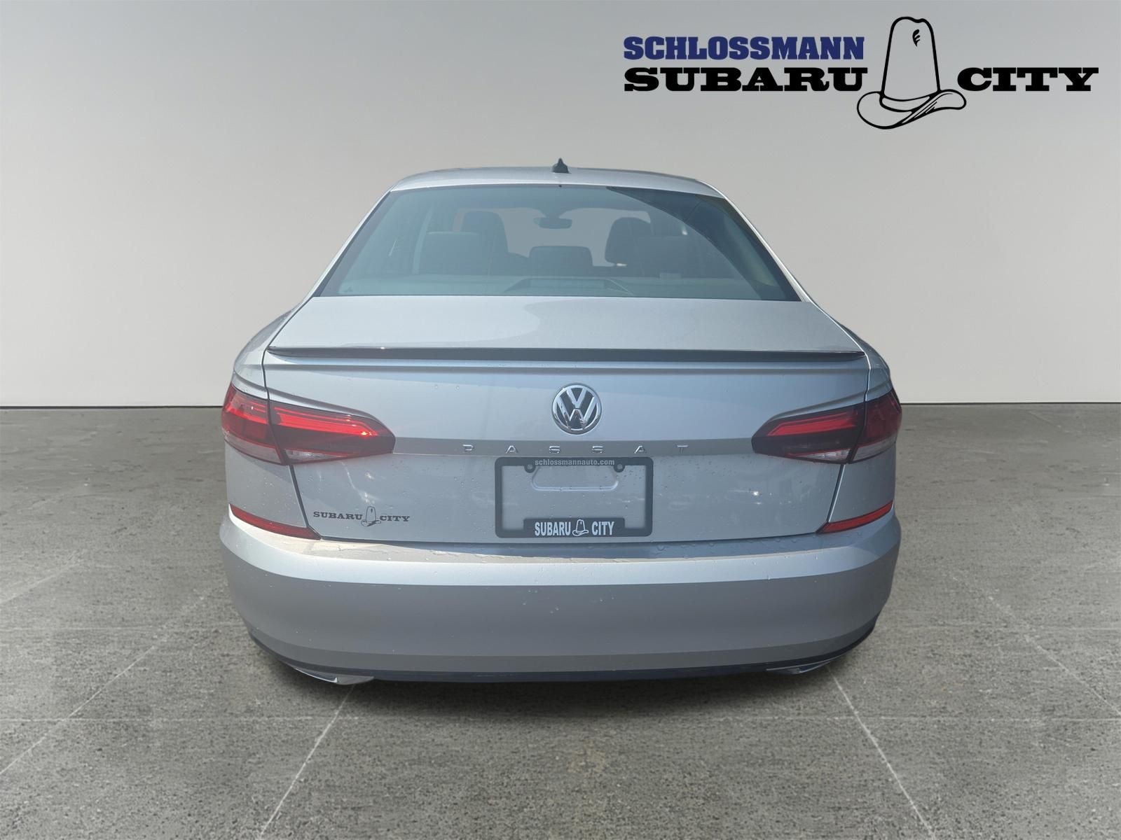 2020 Volkswagen Passat 2.0T R-Line