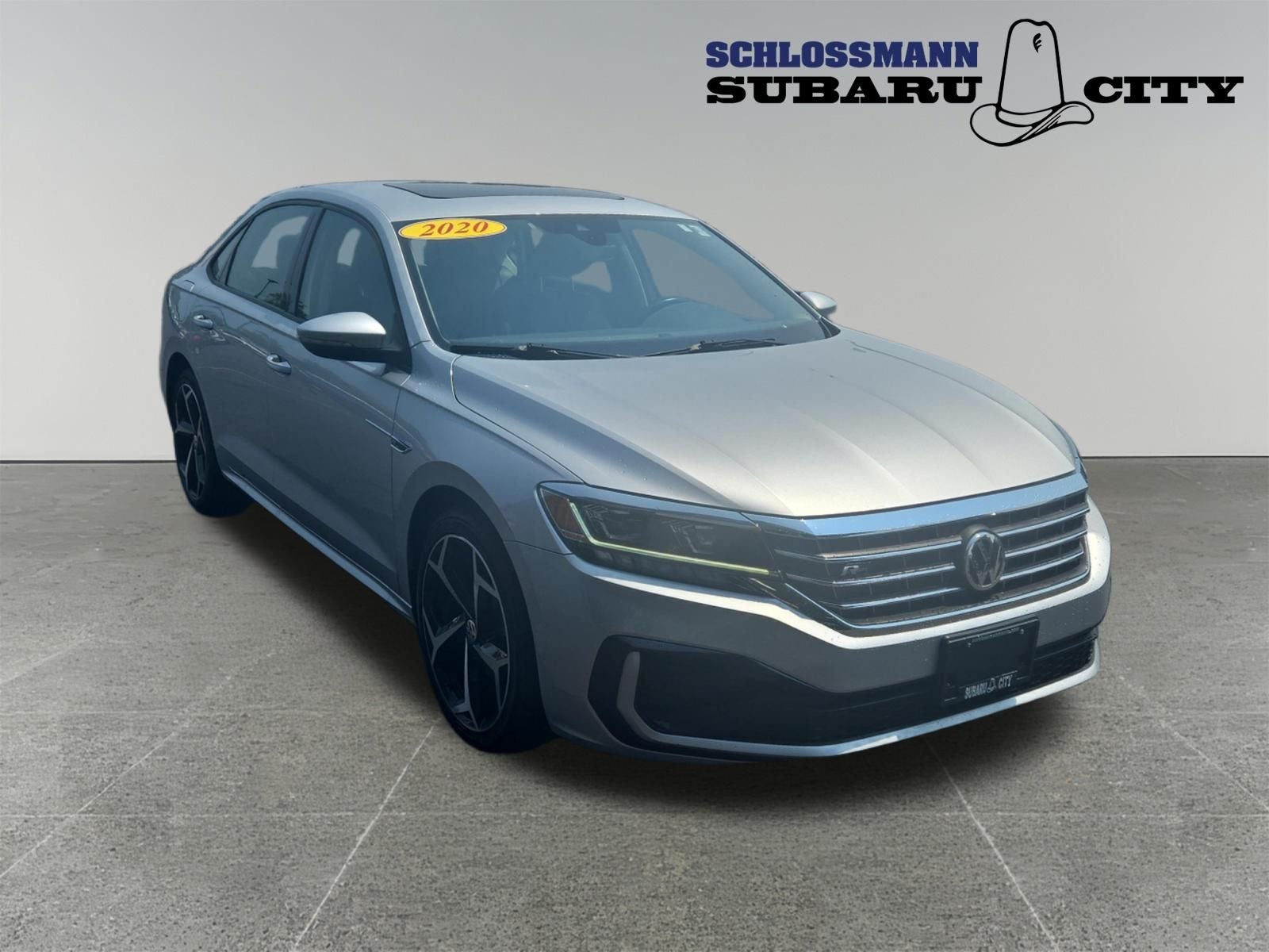 2020 Volkswagen Passat 2.0T R-Line