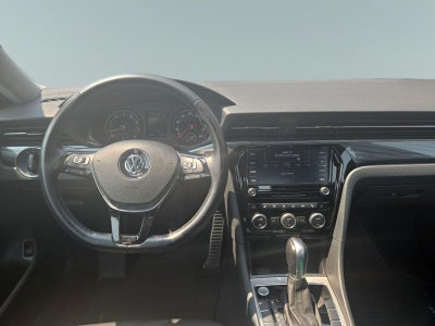 2020 Volkswagen Passat 2.0T R-Line