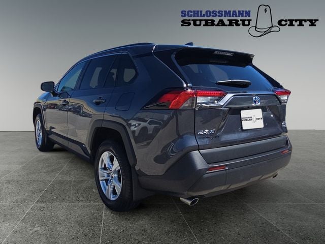 2021 Toyota RAV4 Hybrid XLE