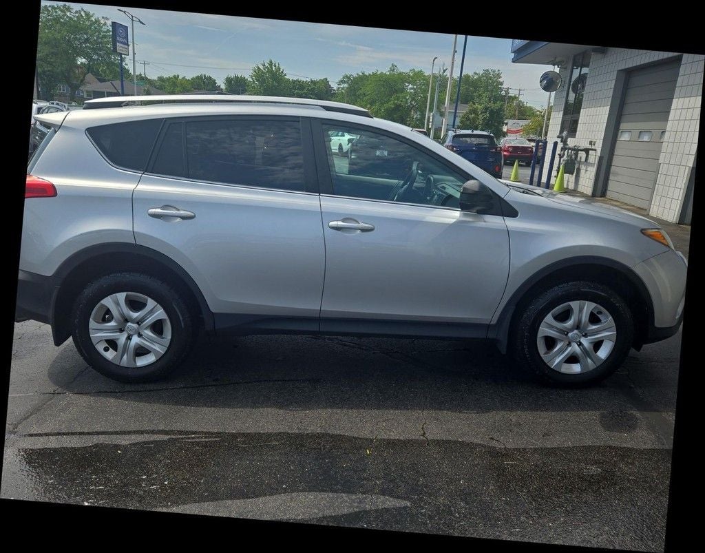 2013 Toyota RAV4 LE