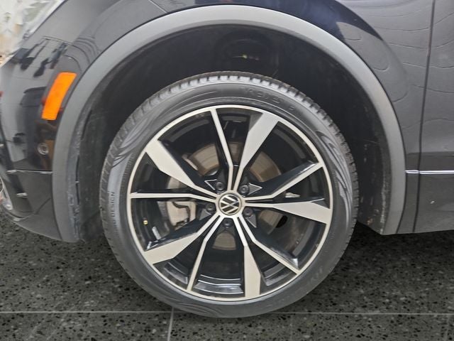 2022 Volkswagen Tiguan 2.0T SEL R-Line