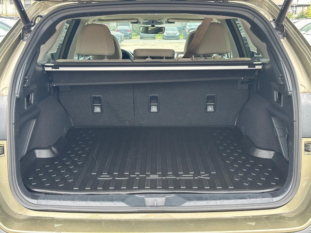 2024 Subaru Outback Premium