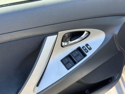 2011 Toyota Camry SE
