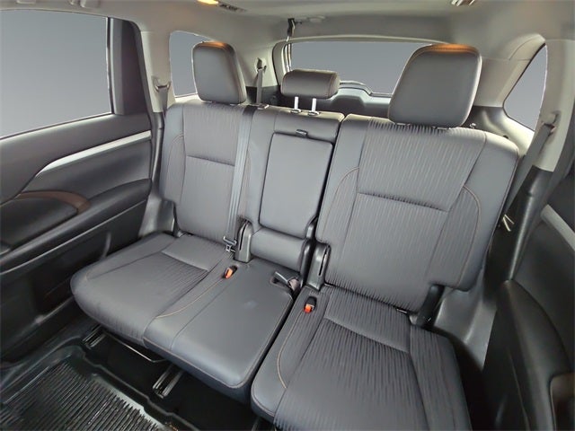 2017 Toyota Highlander Base