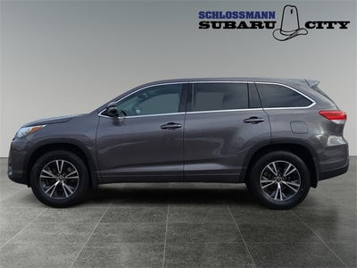 2017 Toyota Highlander Base