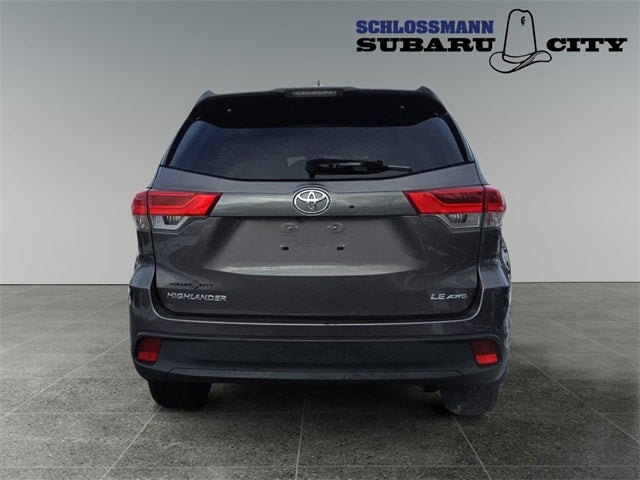 2017 Toyota Highlander Base