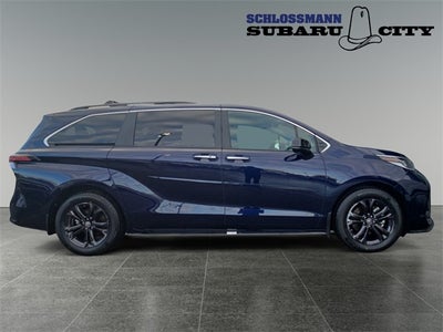 2024 Toyota Sienna XSE 7 Passenger