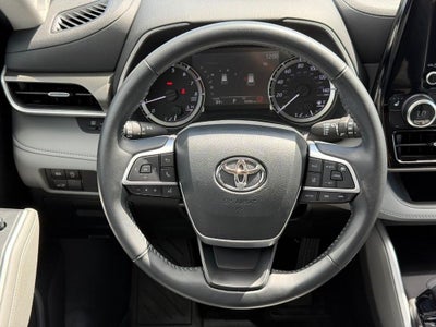 2024 Toyota Highlander XLE