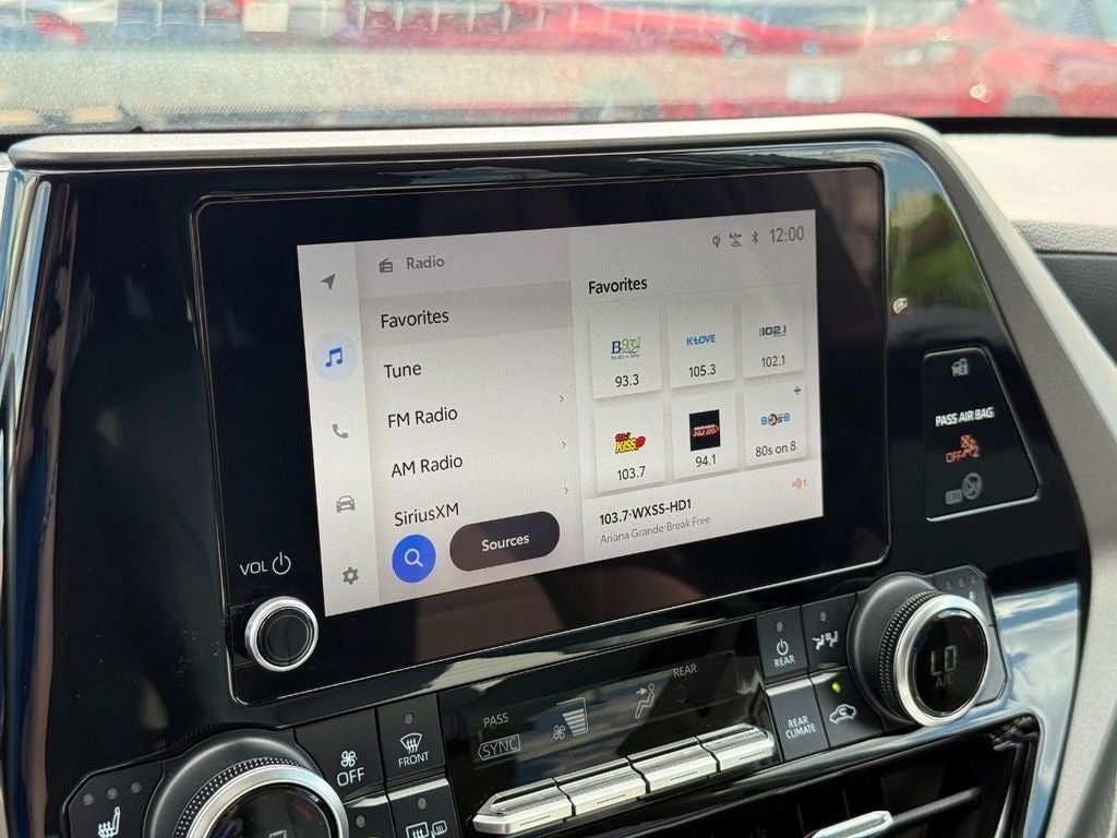 2024 Toyota Highlander XLE