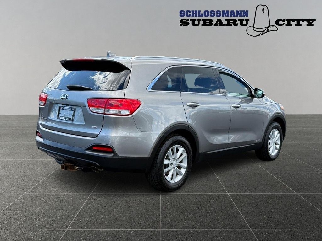 2018 Kia Sorento LX