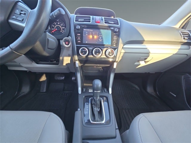 2016 Subaru Forester 2.5i Touring