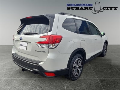 2024 Subaru Forester Premium