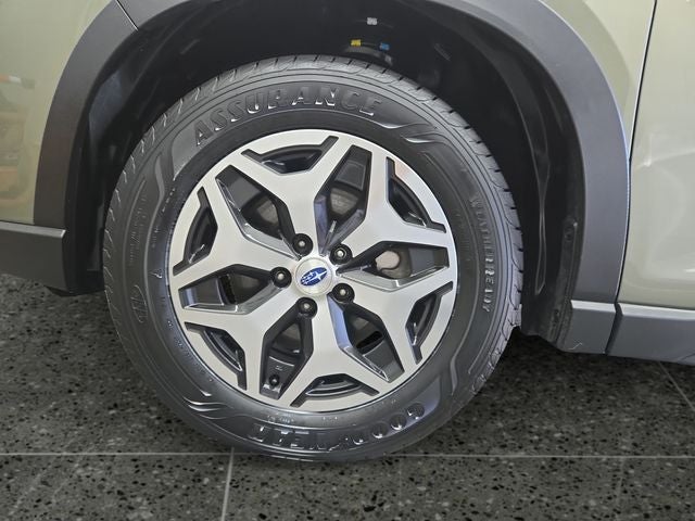 2020 Subaru Forester Premium Premium
