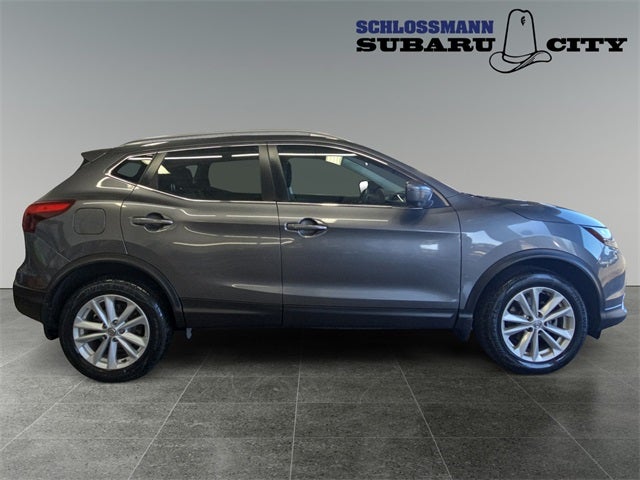 2017 Nissan Rogue Sport SV