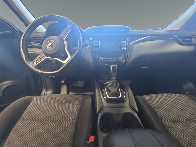 2017 Nissan Rogue Sport SV