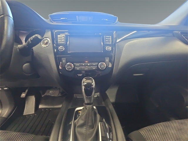 2017 Nissan Rogue Sport SV