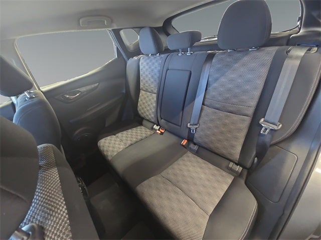 2017 Nissan Rogue Sport SV