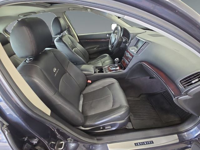 2013 INFINITI G37 X