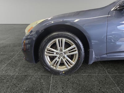2013 INFINITI G37 X