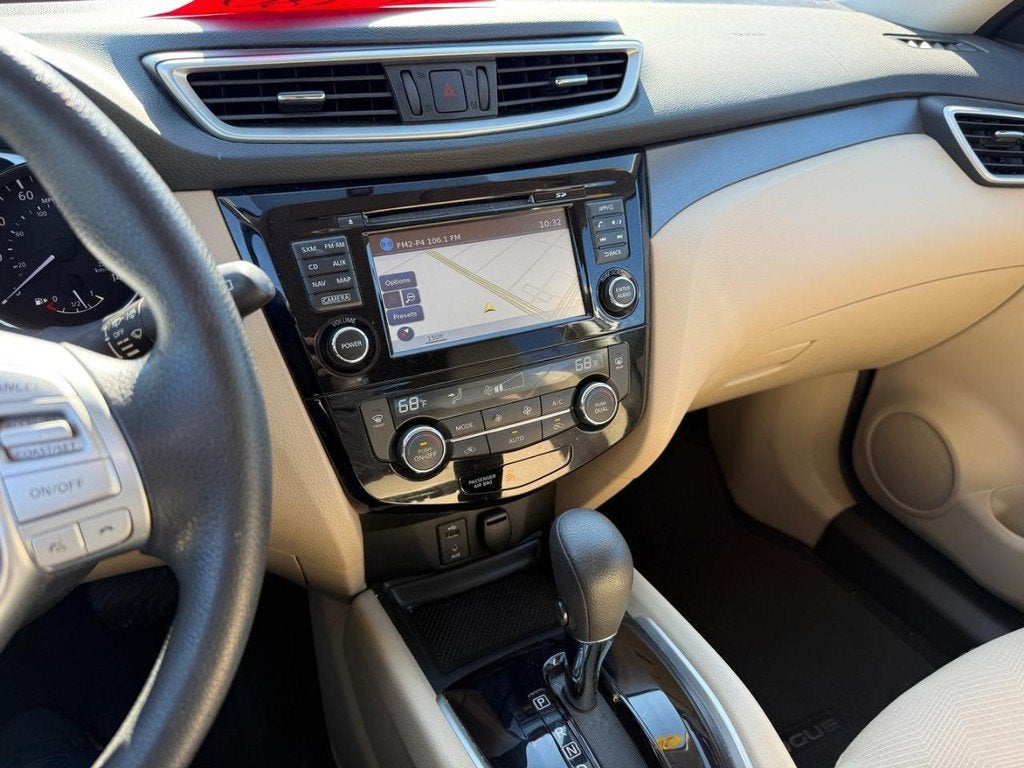2016 Nissan Rogue SV