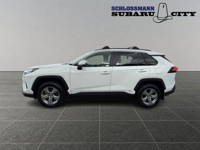 2022 Toyota RAV4 Hybrid XLE