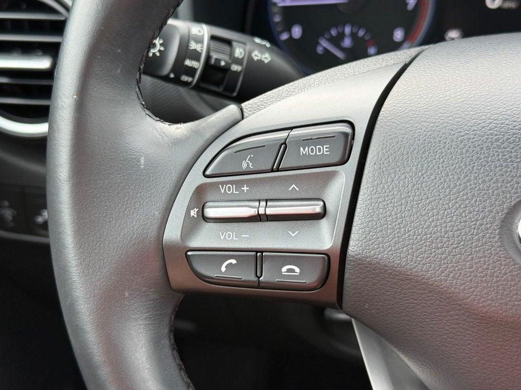 2020 Hyundai Kona SEL Plus