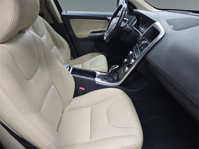 2016 Volvo XC60 T6 Platinum