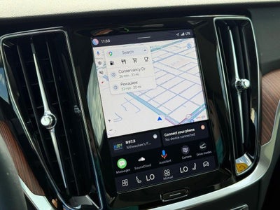 2025 Volvo V60 Cross Country B5 Plus
