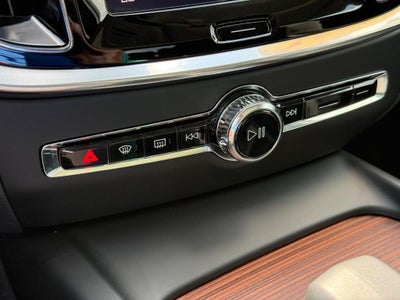 2025 Volvo V60 Cross Country B5 Plus